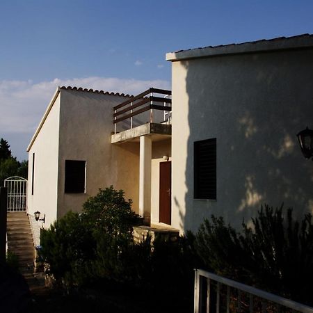 Shambala Appartement Supetar Buitenkant foto